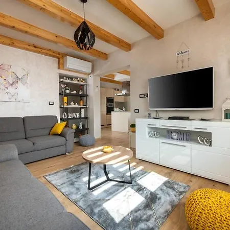 Villa Porto In Krnica,istrien Krnica