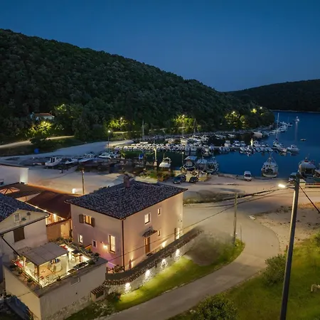Porto In Krnica,istrien *