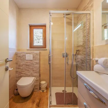 Porto In Krnica,istrien