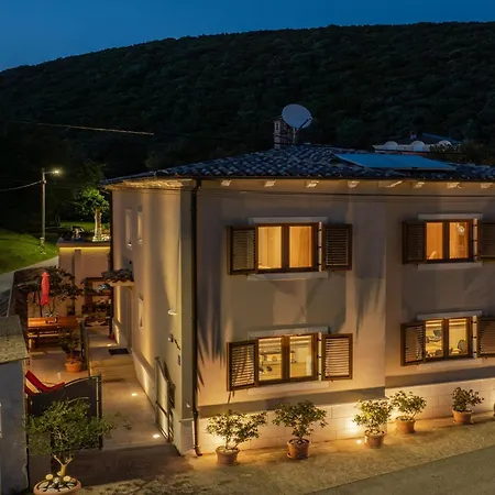 Porto In Krnica,istrien